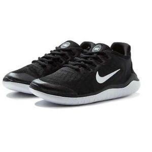 Nike Free RN Low Black White Sneakers